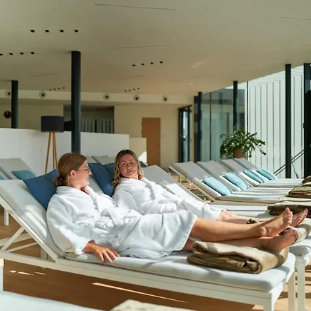 Thermenhotel Stoiser 4*