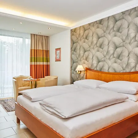Thermenhotel Stoiser