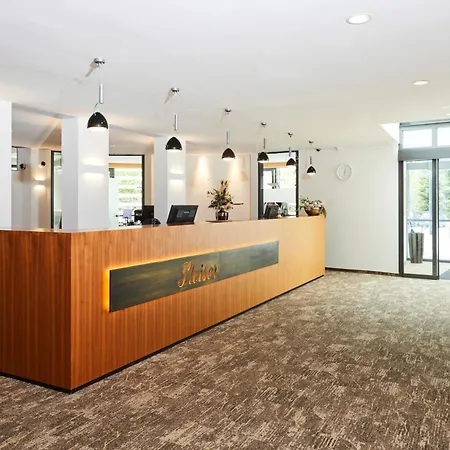 Thermenhotel Stoiser