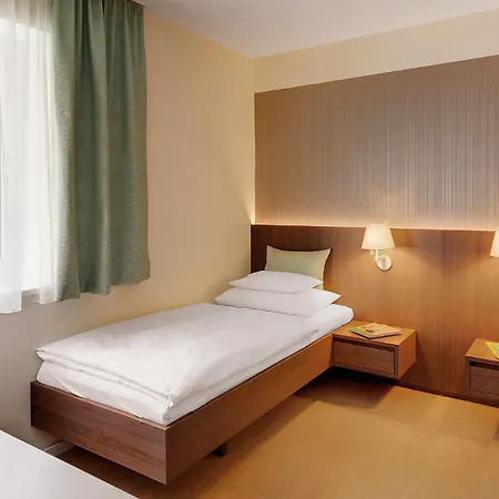 Thermenhotel Stoiser