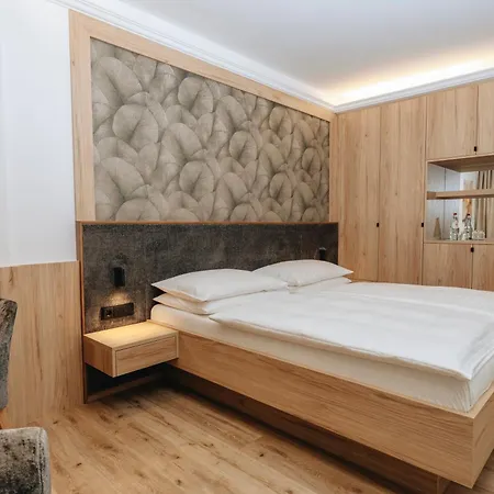 Hotel Stoiser 4*